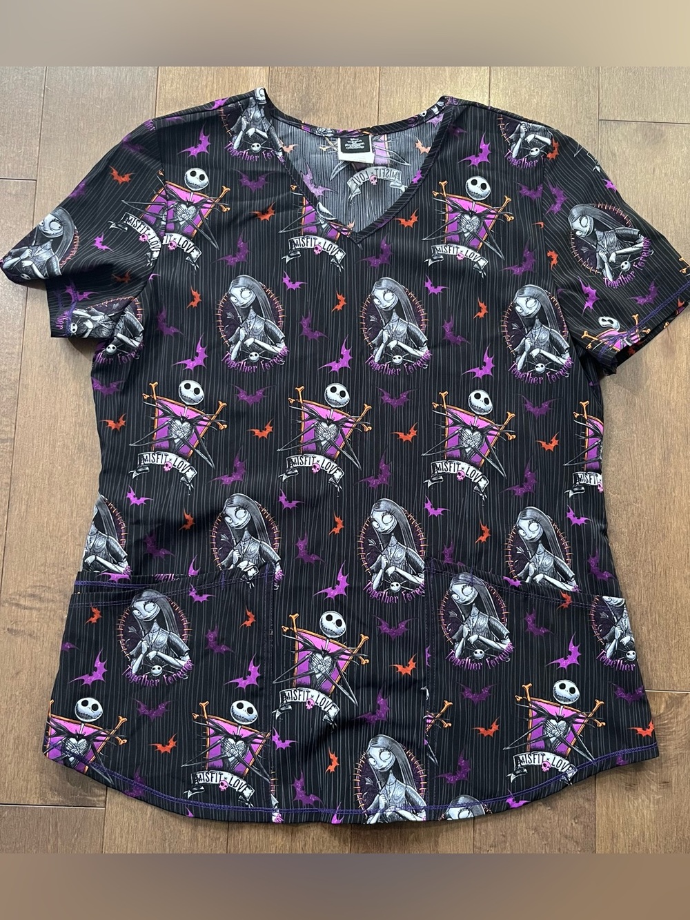 ✨2/$15 3/$20✨ The Nightmare Before Christmas Scrub Top